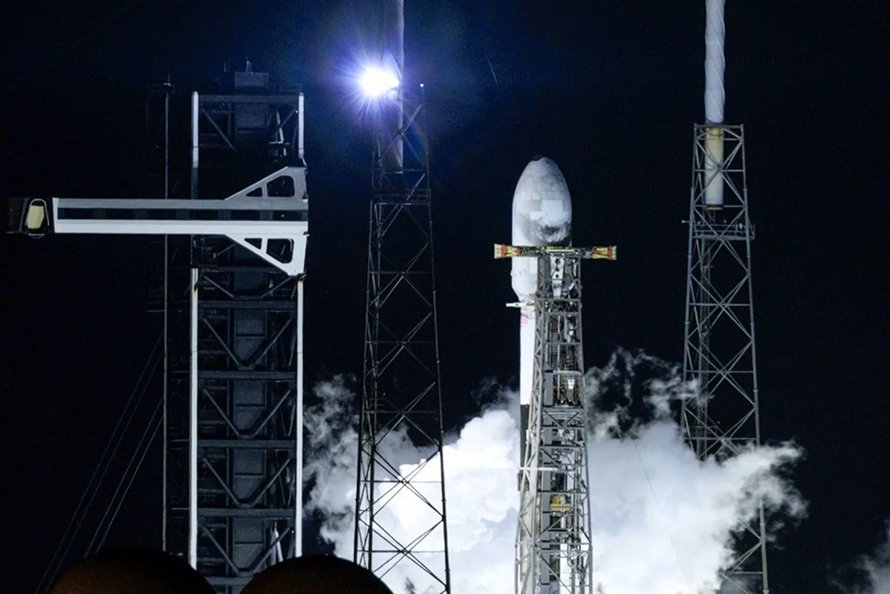Европейские астрономы телескопом VLT подтвердили падение ступени Falcon 9 на Луну