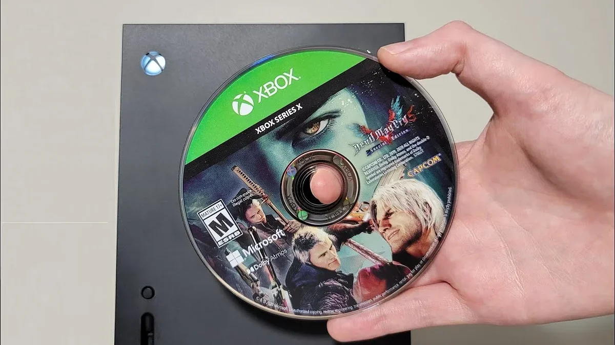 Microsoft запустила программу Disc-to-Digital для переноса физических игр Xbox в цифровой формат