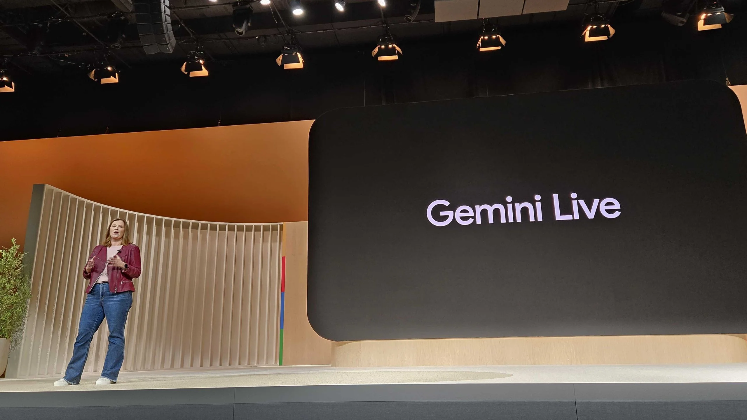 Gemini Live обрел агентные способности: ИИ в Android научился выполнять поручения и управлять экосистемой Google