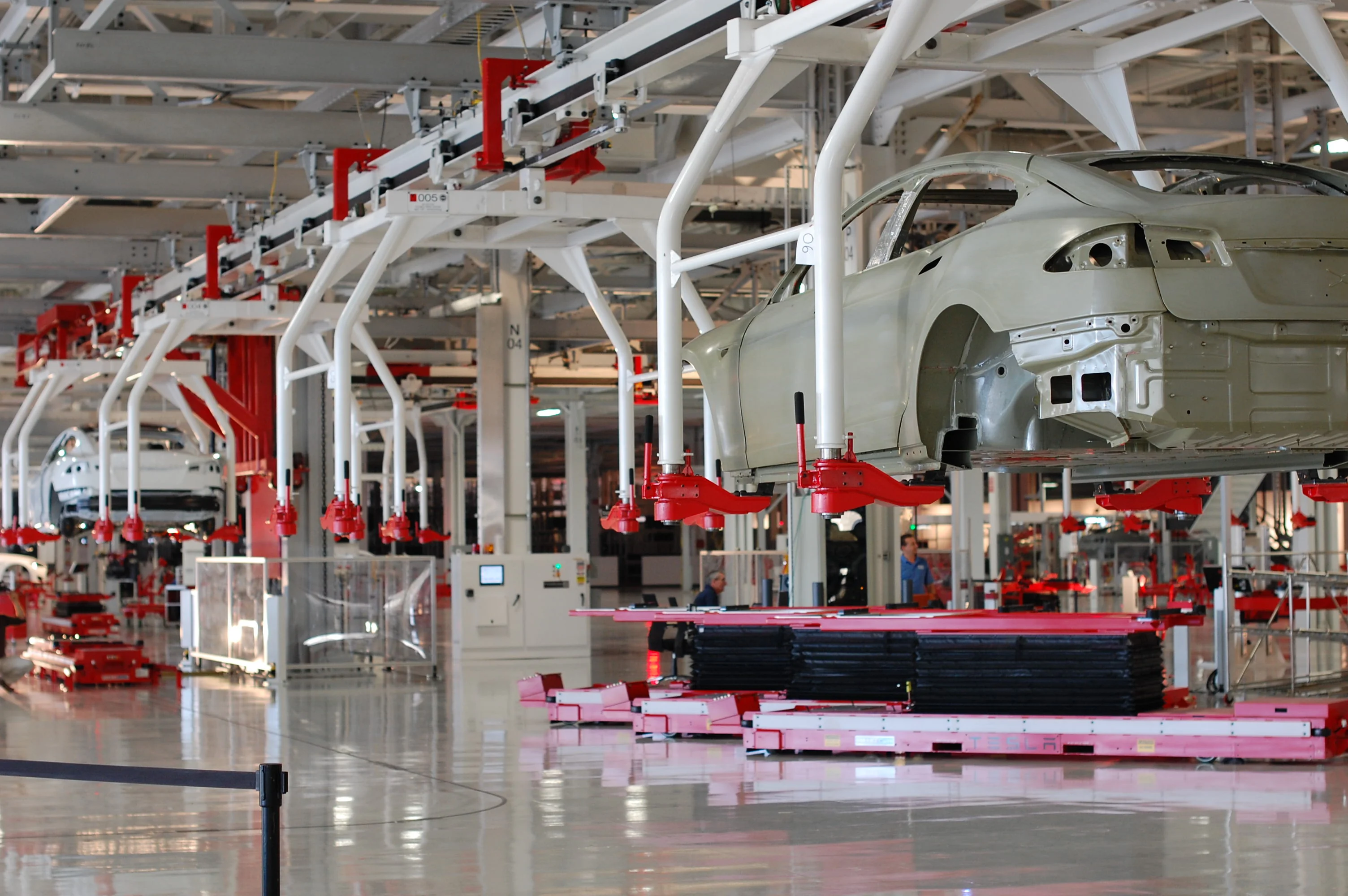 Завод Tesla Fremont Factory