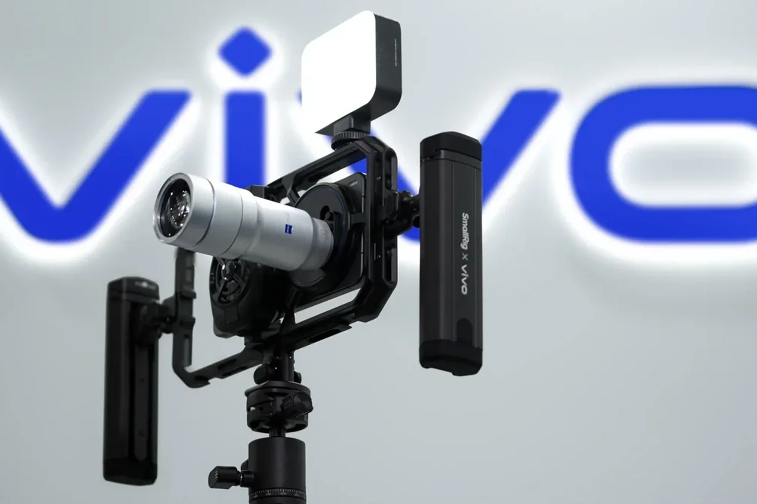 видеосъемка на vivo X300 Ultra с телемодулем