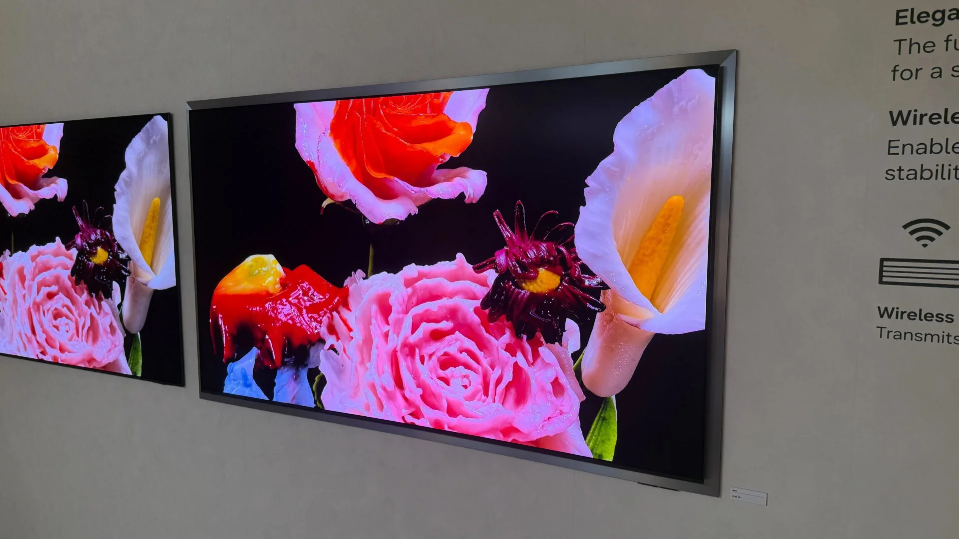 OLED-телевизор Samsung S95H с парящим дизайном