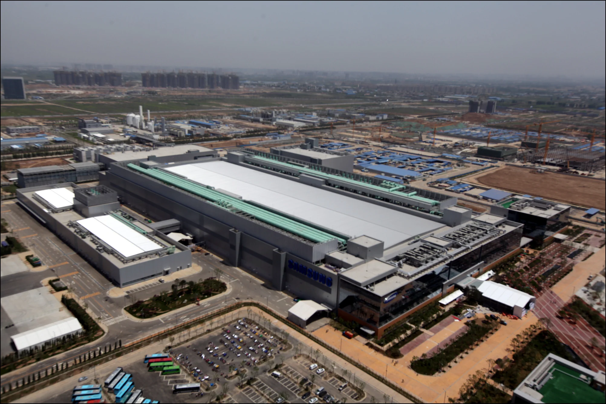 завод Samsung Electronics в Сиане