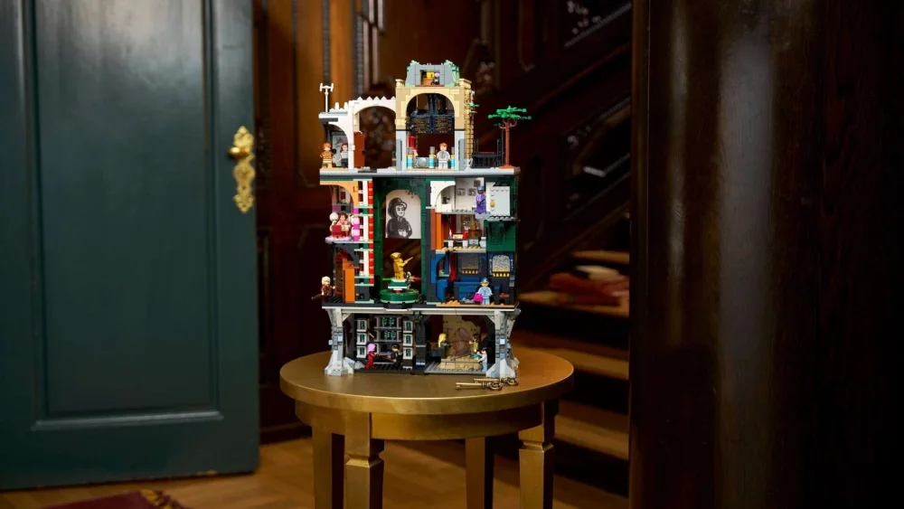 набор LEGO 76476 Министерство магии в коробке