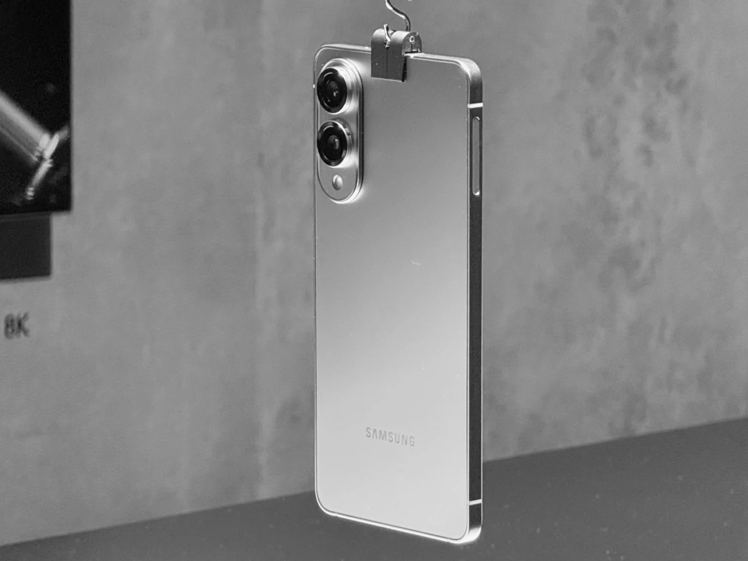 Samsung Galaxy S26 FE задняя панель с блоком камер