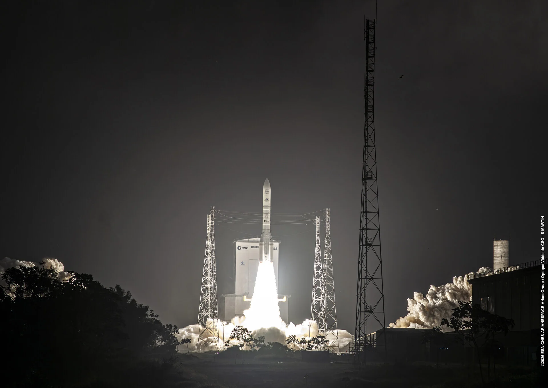 Запуск спутников Amazon Leo ракетой Ariane 6