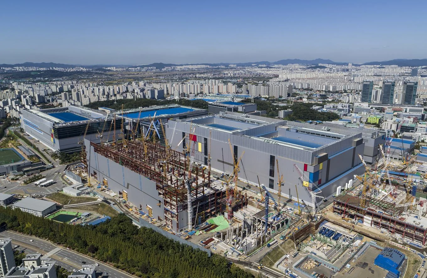 завод Samsung в Хвасоне с обновлёнными линиями DRAM