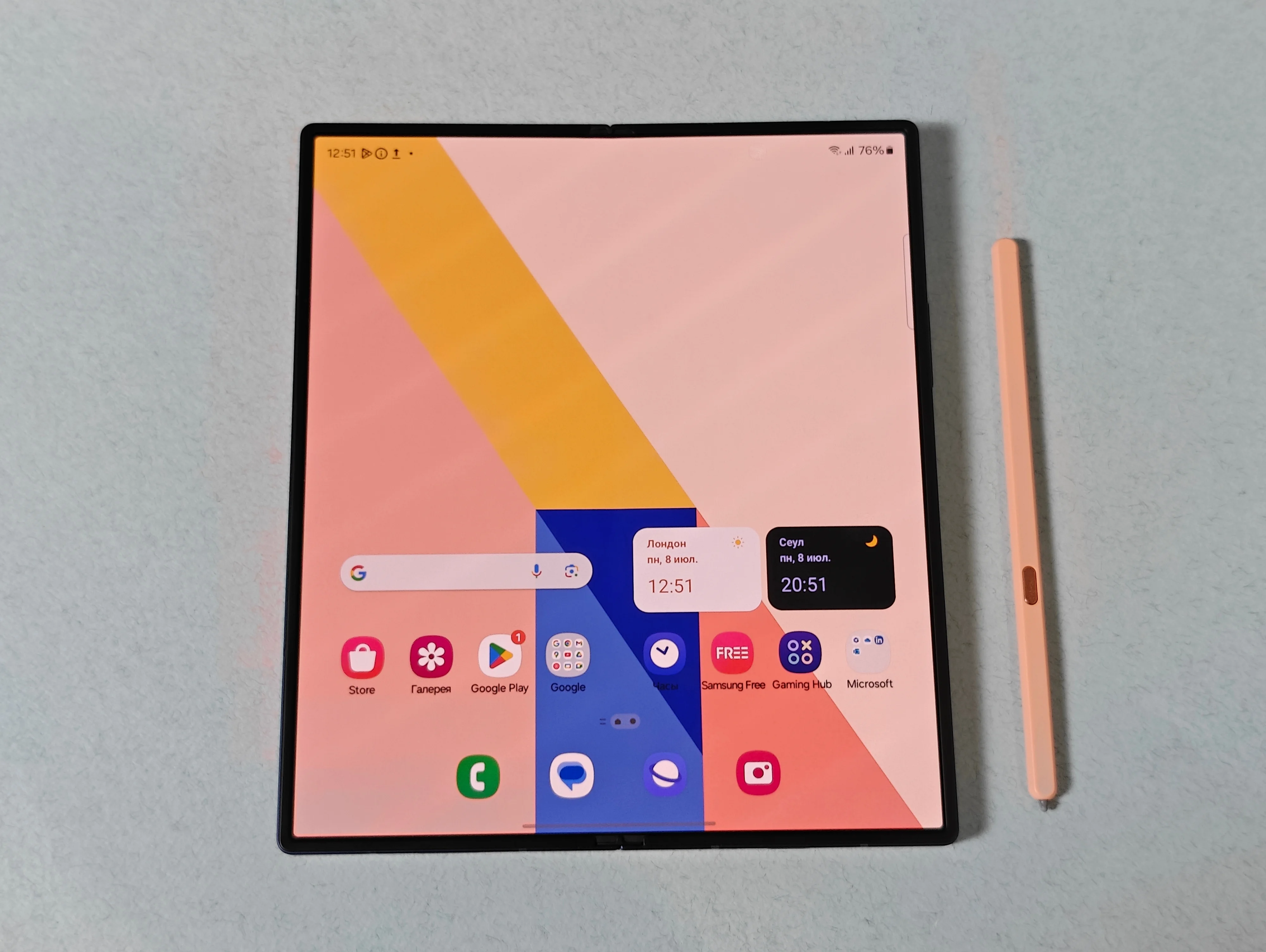 внутренний экран Samsung Galaxy Z Fold 7,6 дюйма