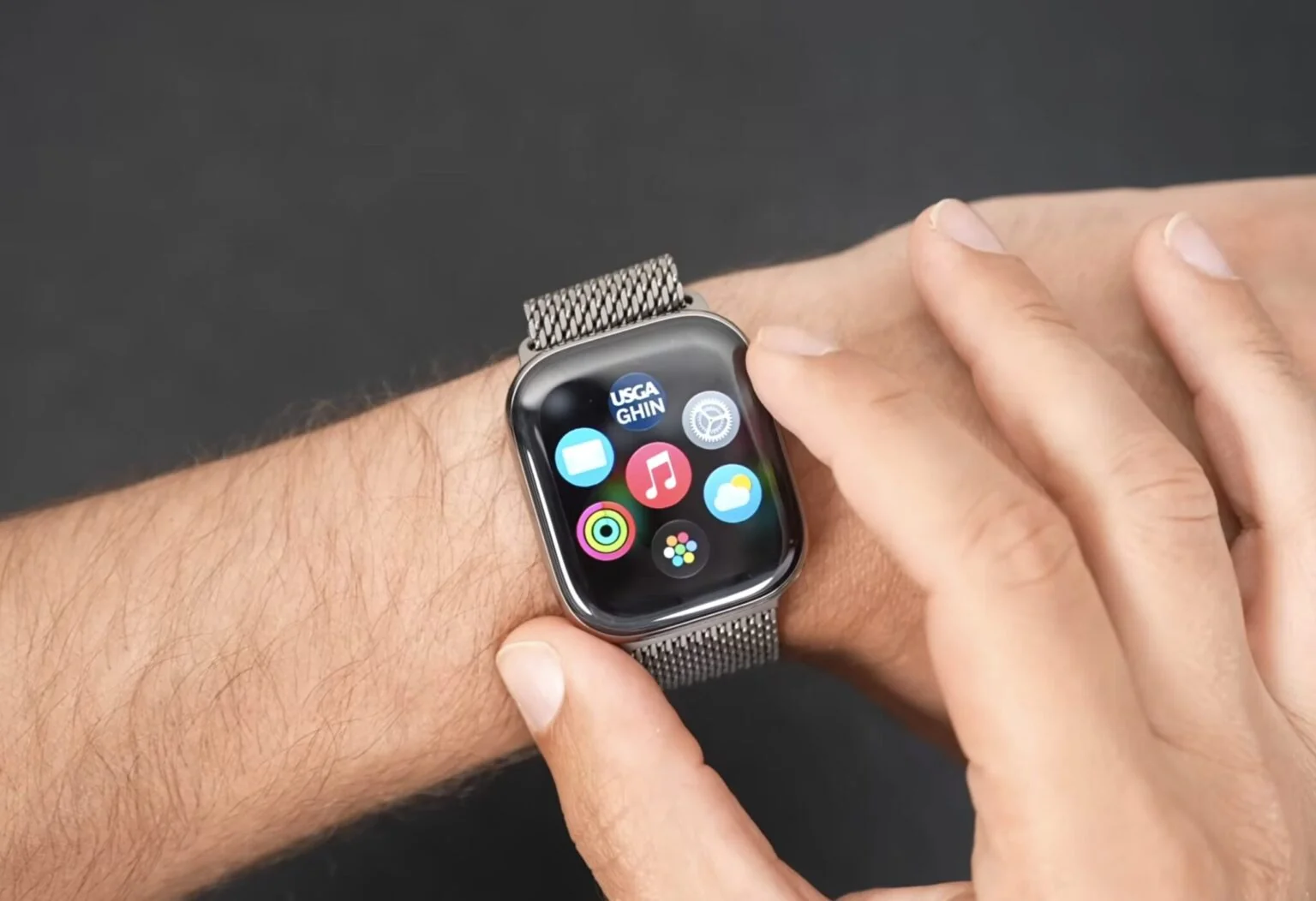 Apple Watch с watchOS 27 и динамической сеткой приложений
