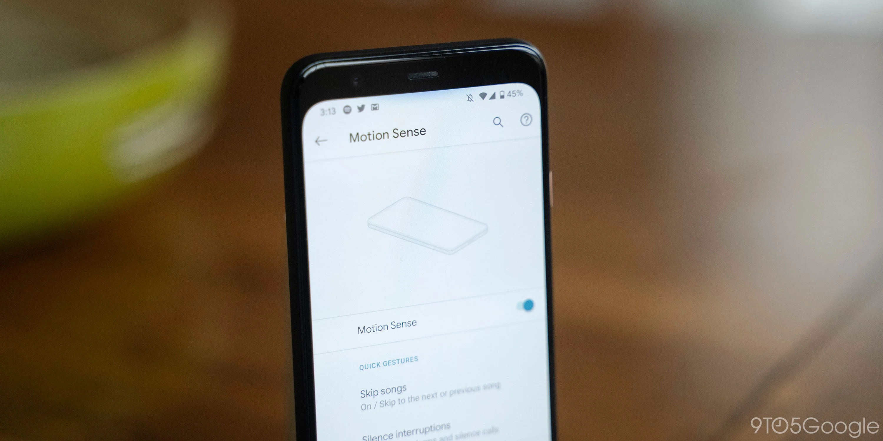 функция Motion Assist на экране смартфона Google Pixel