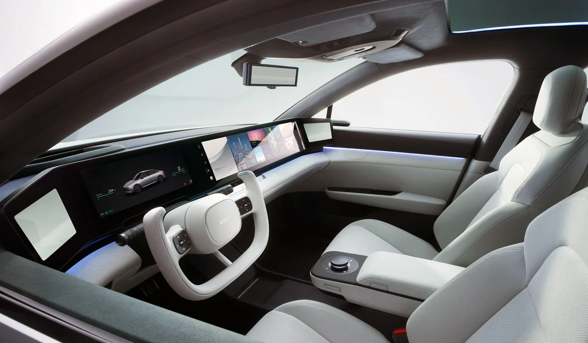 Логотип совместного предприятия Sony Honda Mobility и концепт-кар Afeela