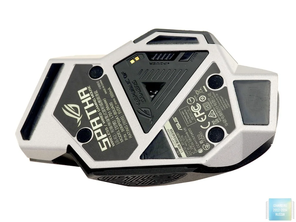 боковая панель с 12 программируемыми кнопками и система грузиков ASUS ROG Spatha X 65K