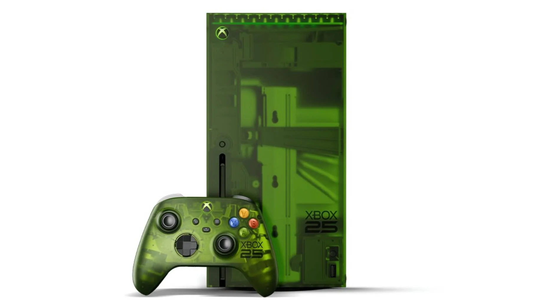 логотип 25-летия Xbox на фоне оригинальной консоли 2001 года и Series X25