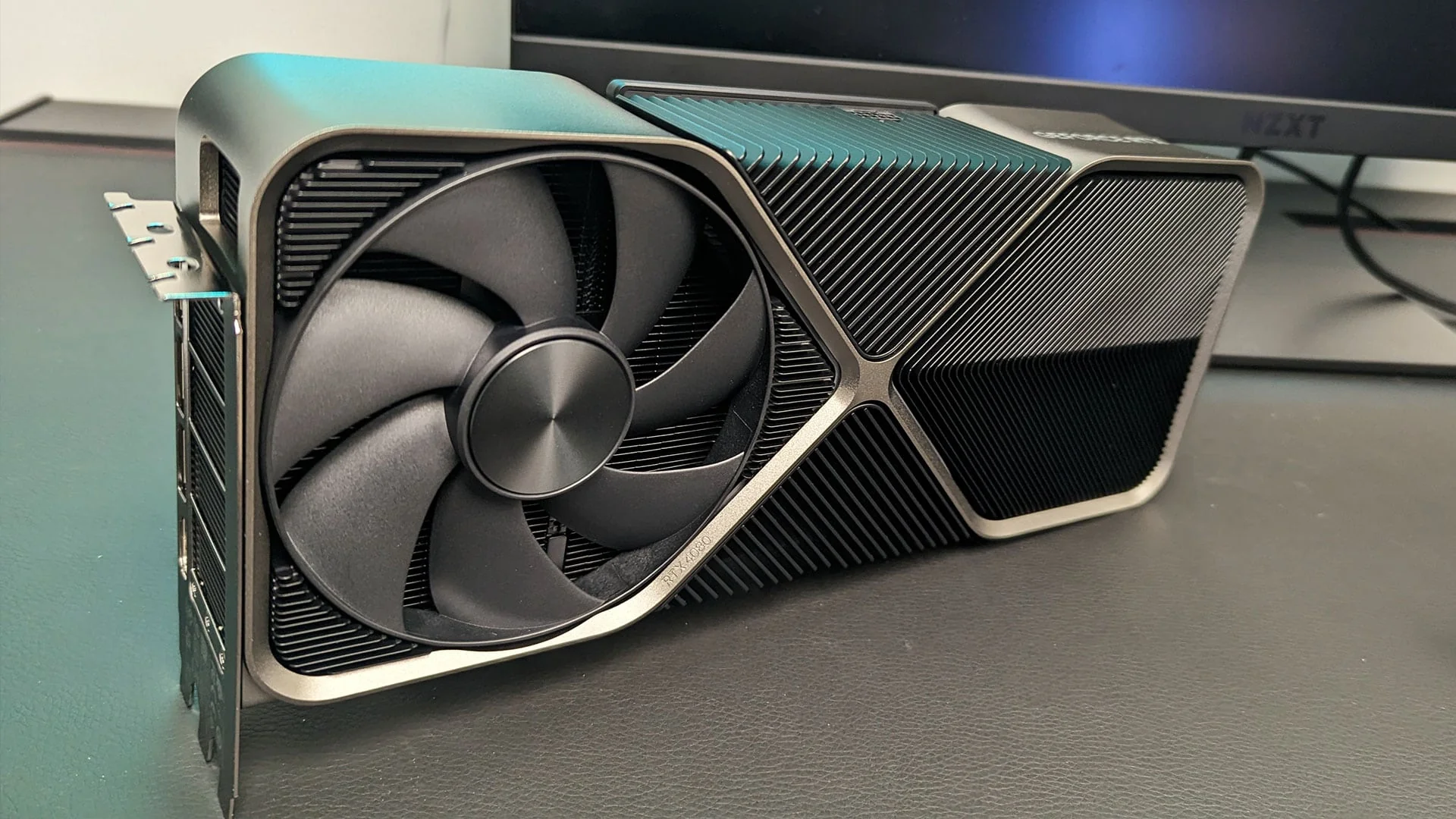 Видеокарта Nvidia GeForce RTX 40 серии в системе на Windows 11