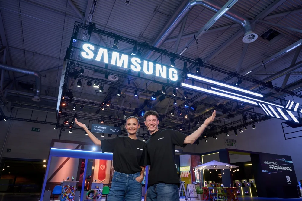 стенд Samsung #PlaySamsung на Gamescom 2026