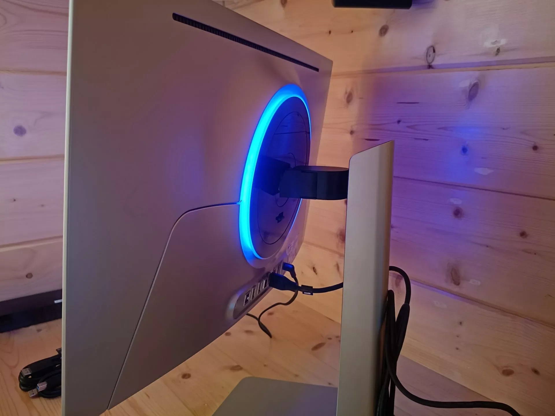 Подключение Samsung Odyssey G6 к игровой системе